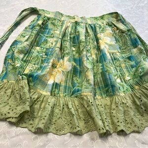 Apron floral green & blue April Cornell 100% cotton